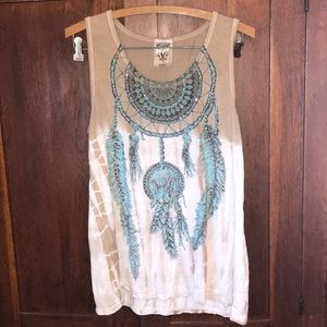 Vocal size Large tank